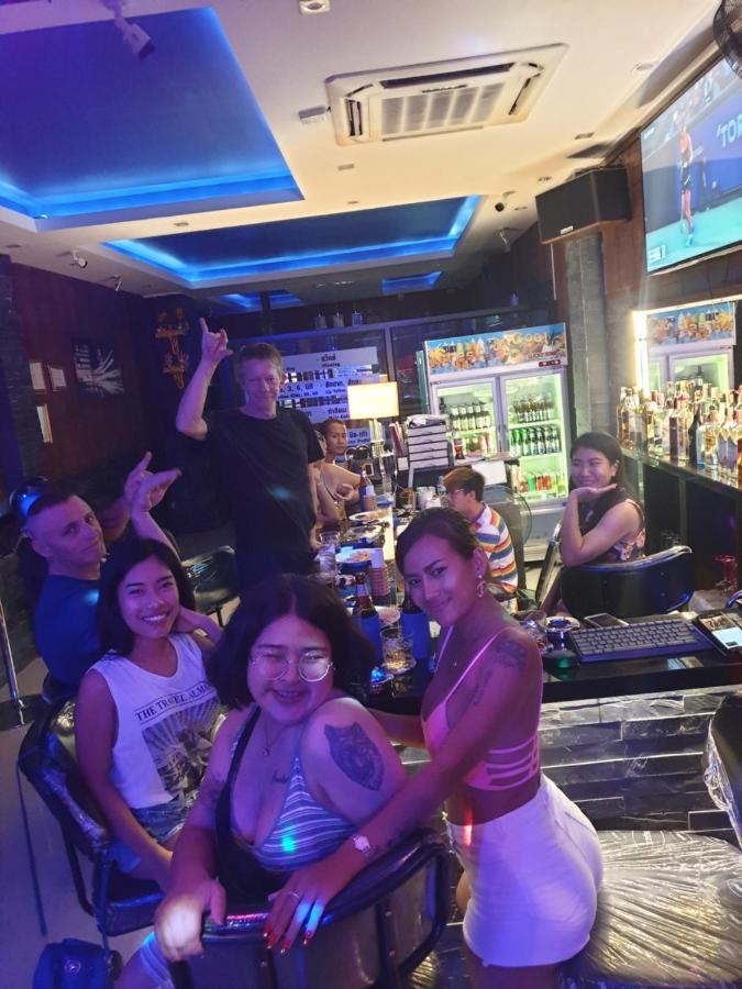 Secrets - Pattaya Hotel Bagian luar foto