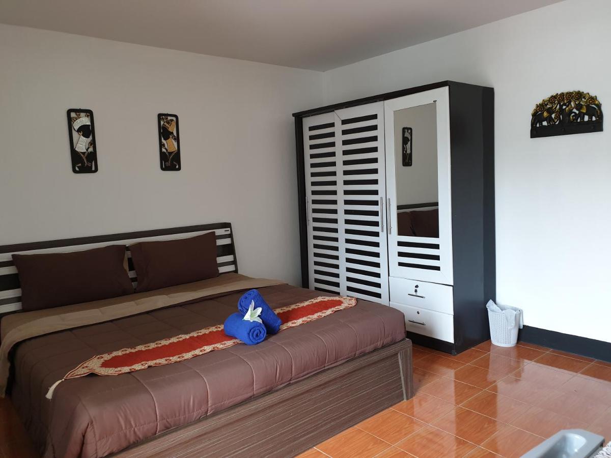 Secrets - Pattaya Hotel Bagian luar foto